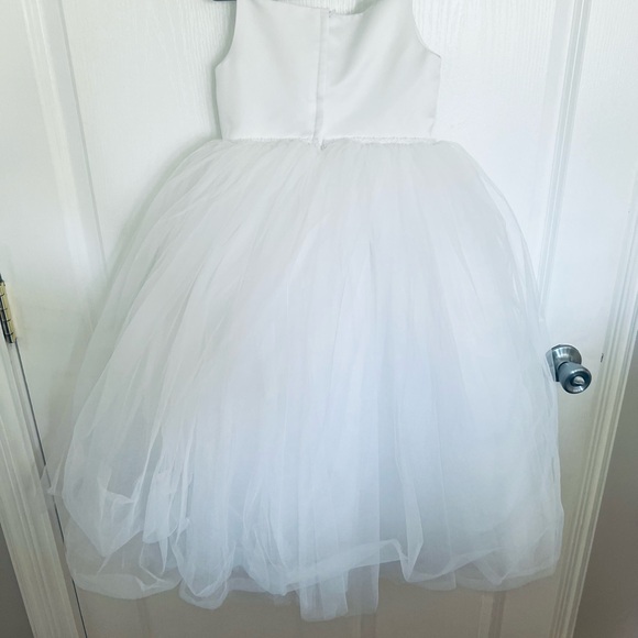 Size 4T ~ Stunning David’s Bridal Flower Girl Dress! - Picture 6 of 8